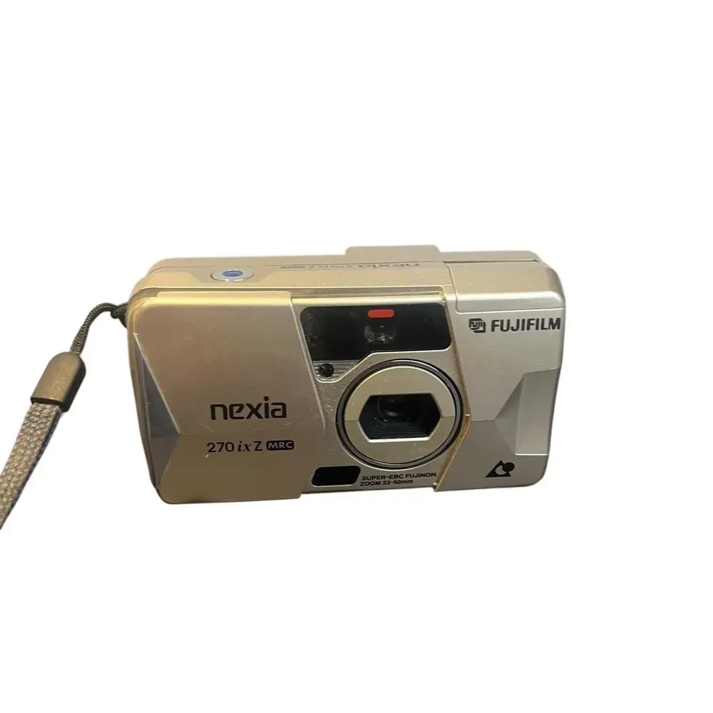 FujiFilm nexia 270 ixZ MRC Silver Point & Shoot APS 23-50mm Zoom